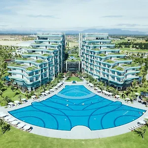 Resort Vinpearl & Golf Nam *****