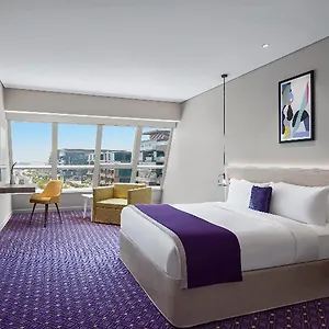 Hotel Leva And Opposite Downtown ****
